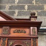 Empitre style three-door wardrobe in mahogany and 20th century veneer