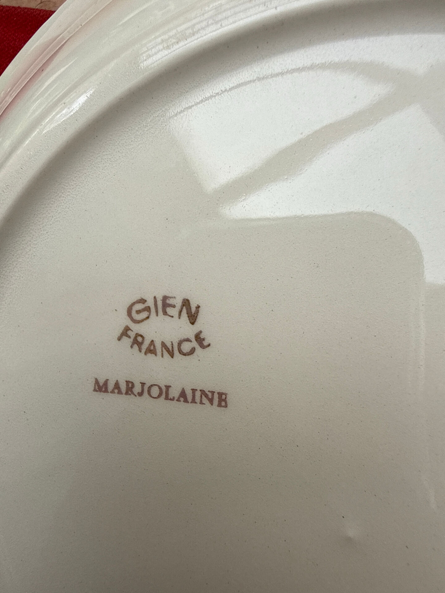 Gien Marjolaine crockery