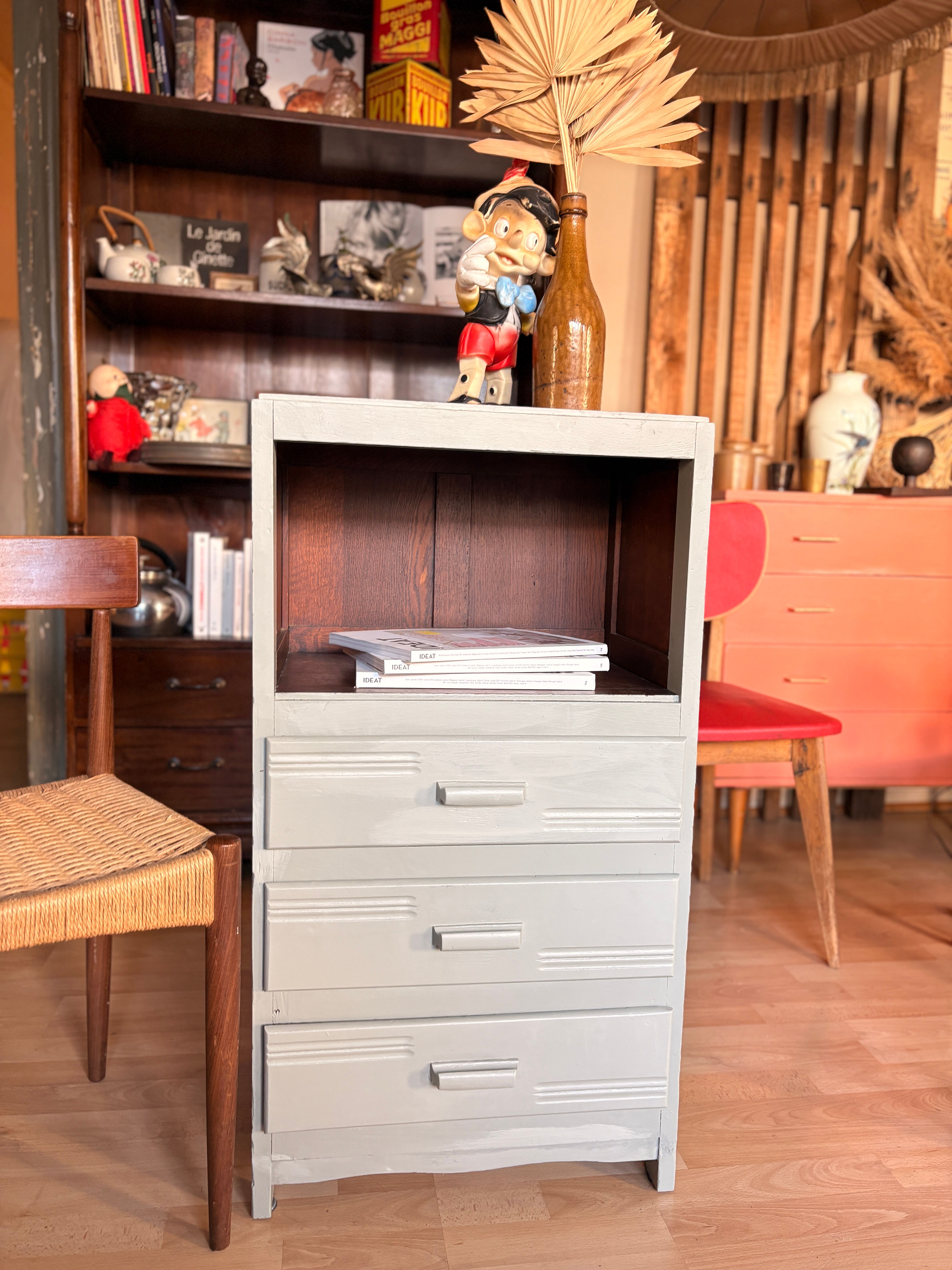 Renovated grey-blue storm commode