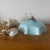 Suspension en opaline bleue