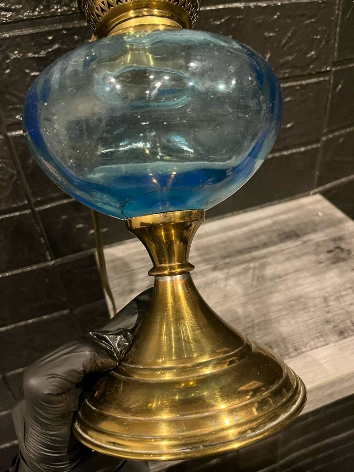 Electrified kerosene lamp