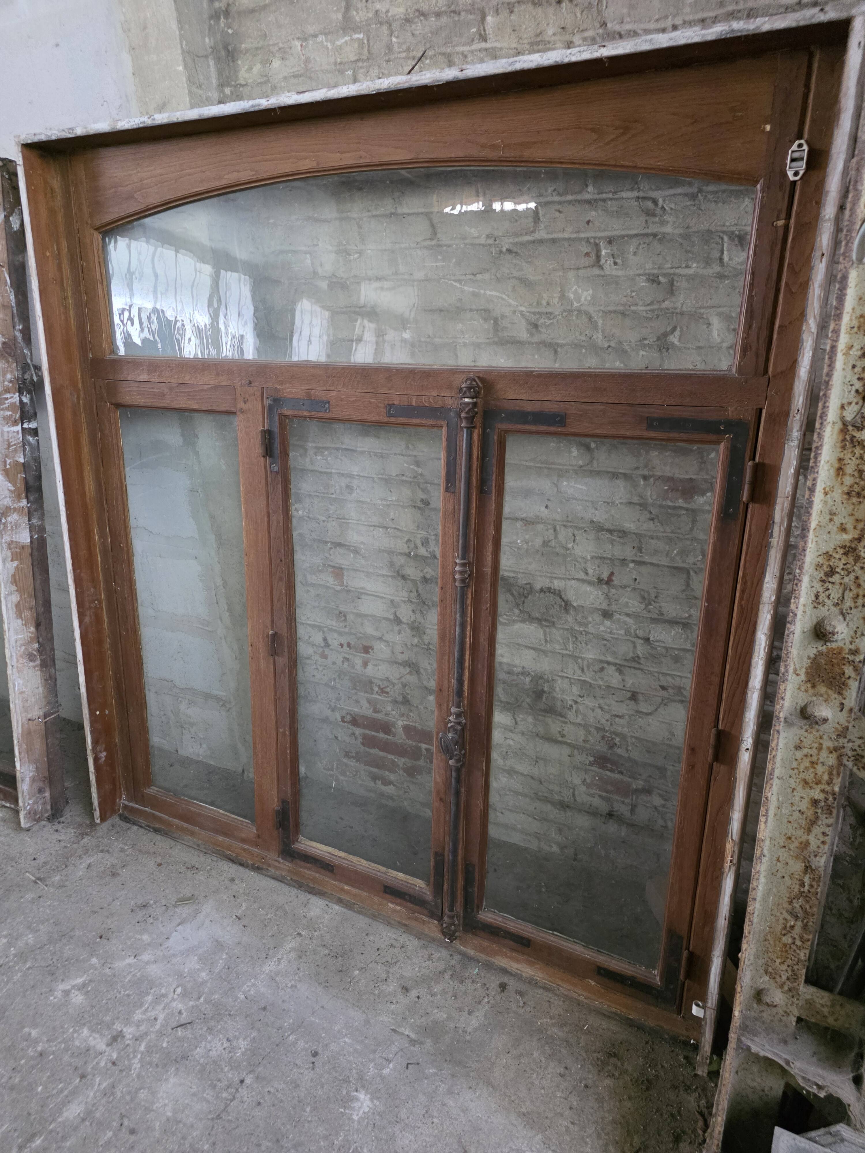 4 old solid oak windows from the early 20th century