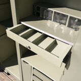 Renovated compact Mado buffet