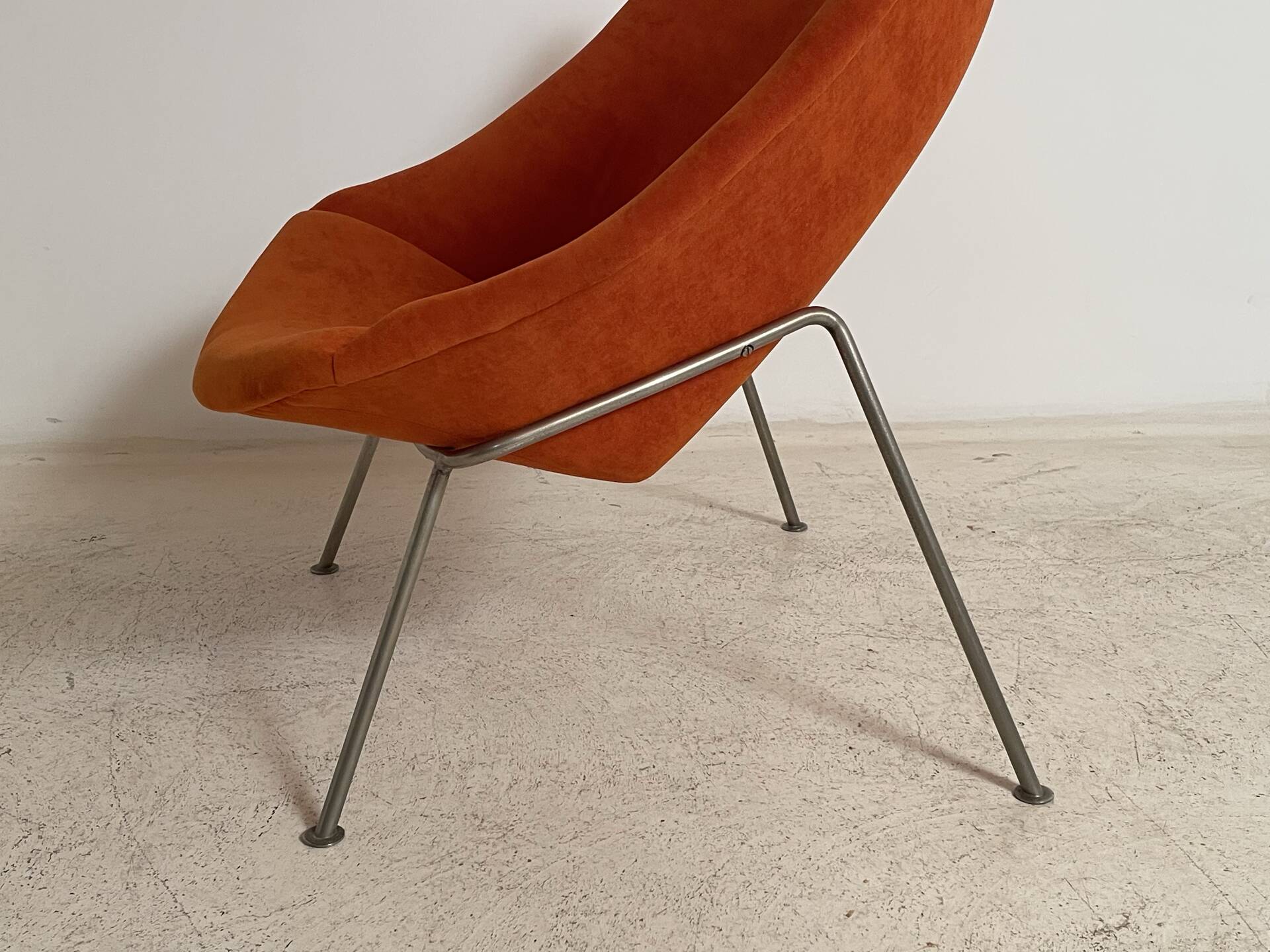 F156 armchair by Pierre Paulin Arifort 1960s