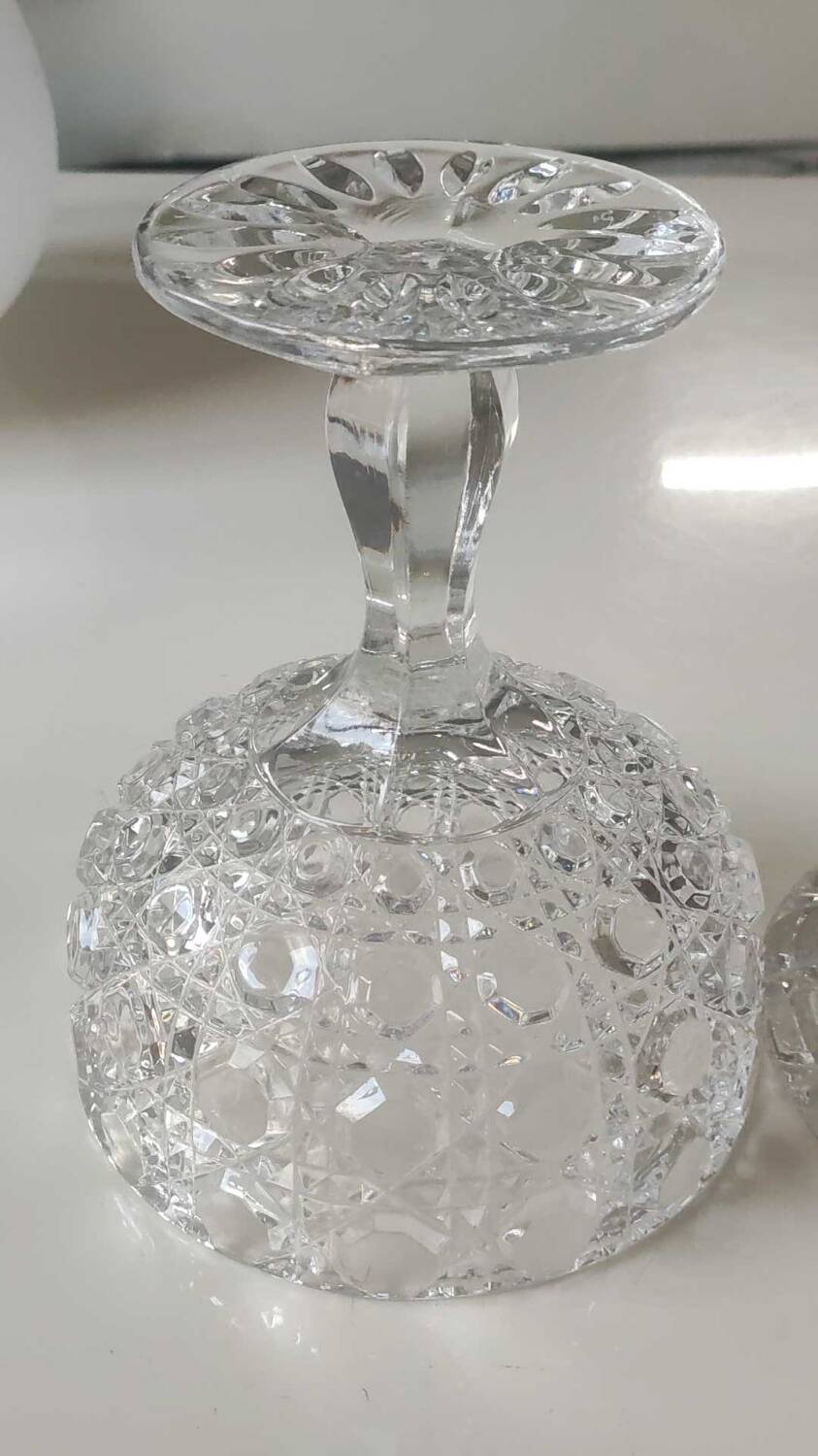 Large lead crystal candy dish/Drageoir. Tritschler Winterhalder. Dome shape, faceted patterns. Dim 30 x 15 cm