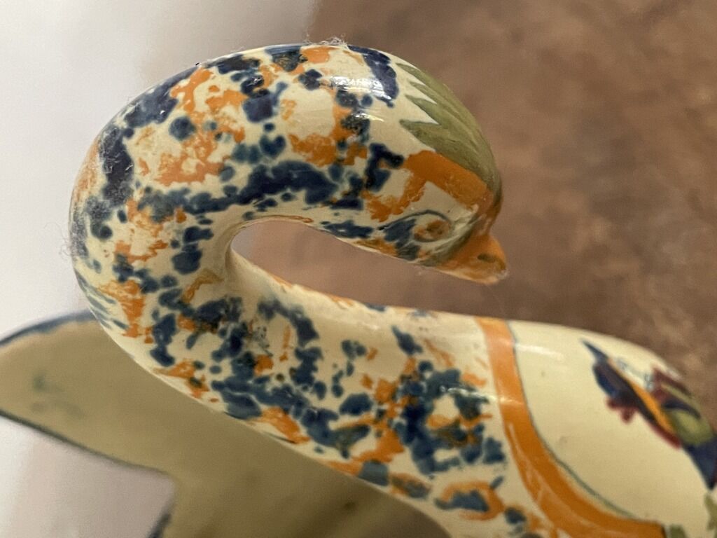 Swan ceramic pot cover