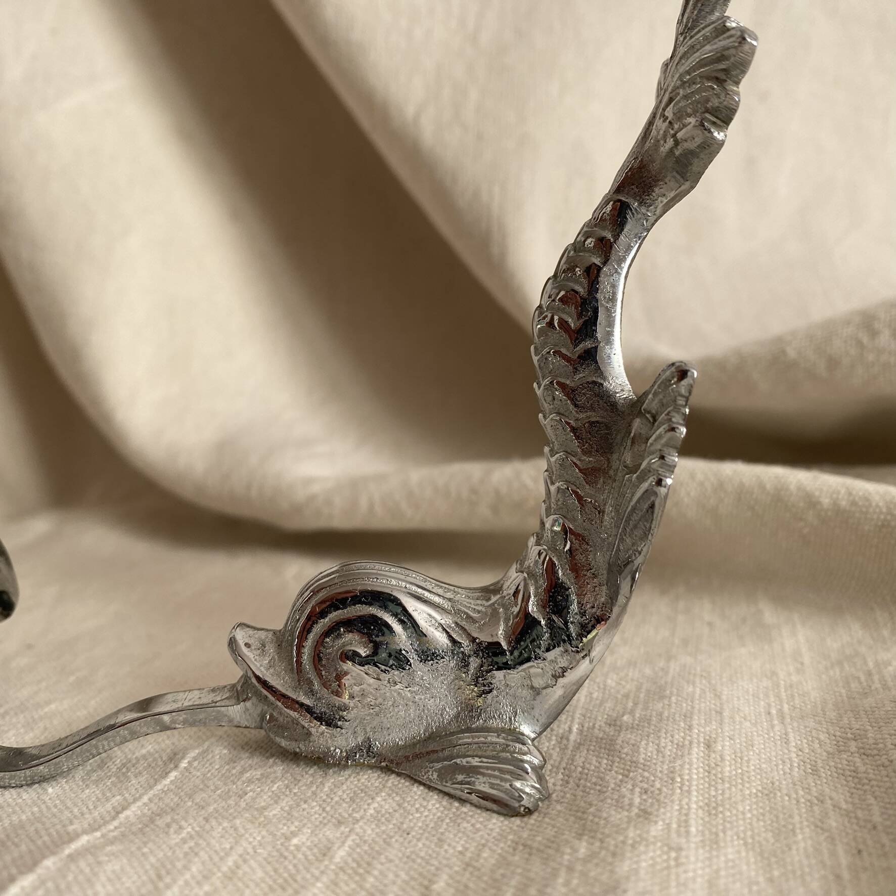 Silver fish wall hook