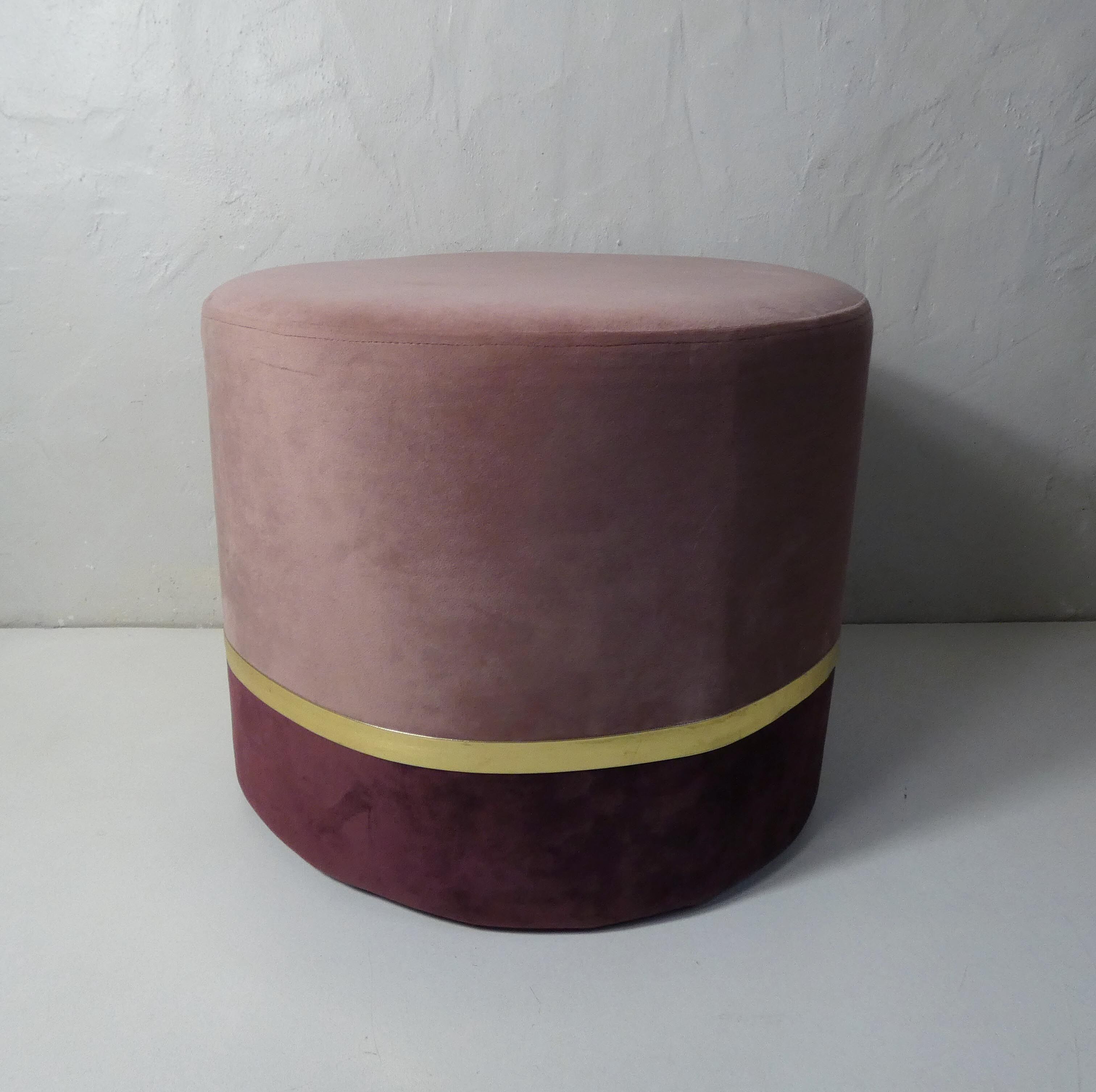 Velvet pouf