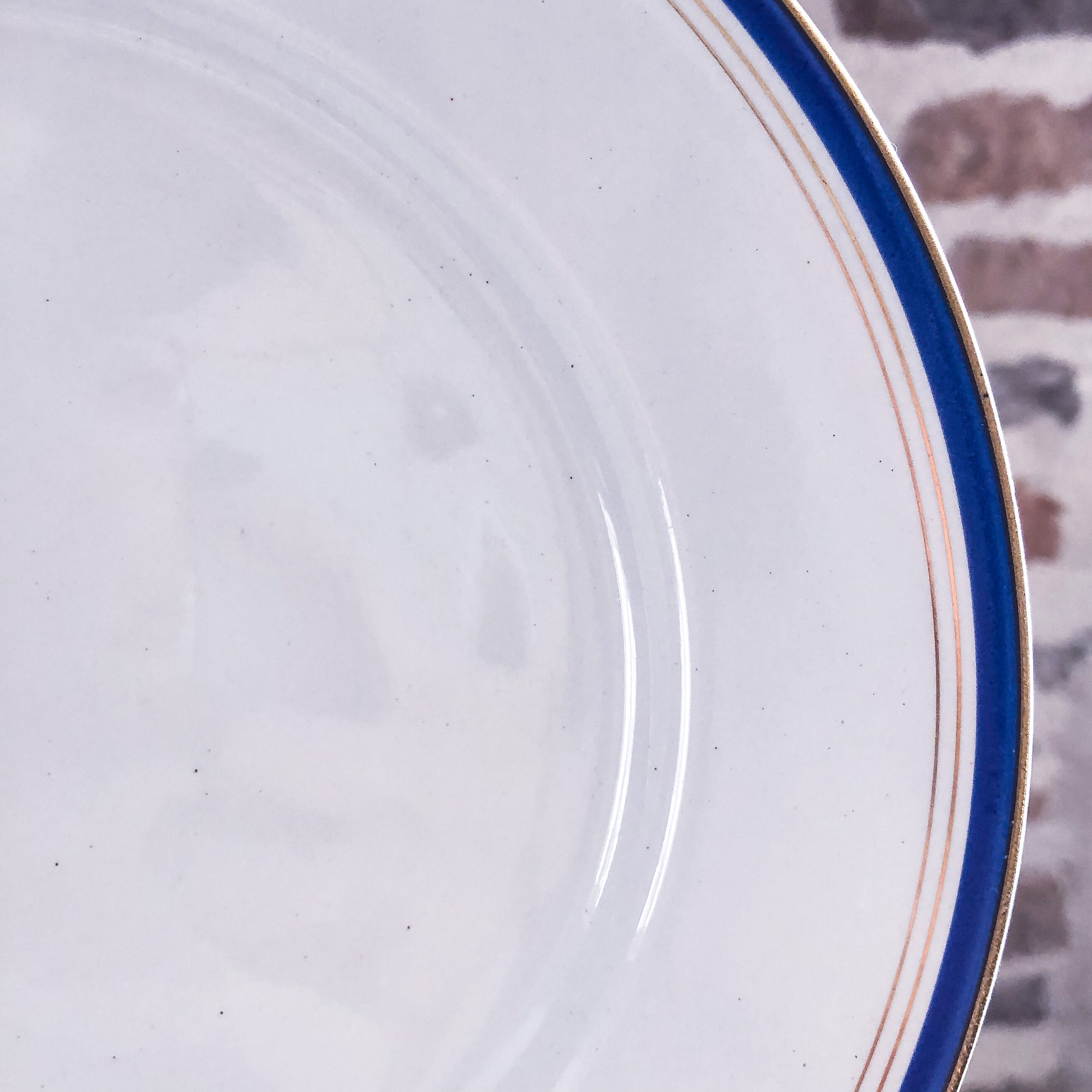 Luneville earthenware presentation plate