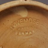 Vase de la poterie danoise Løvemose, avec glaçage partiel en fourrure de lièvre. Estimé dans les années 1970.
