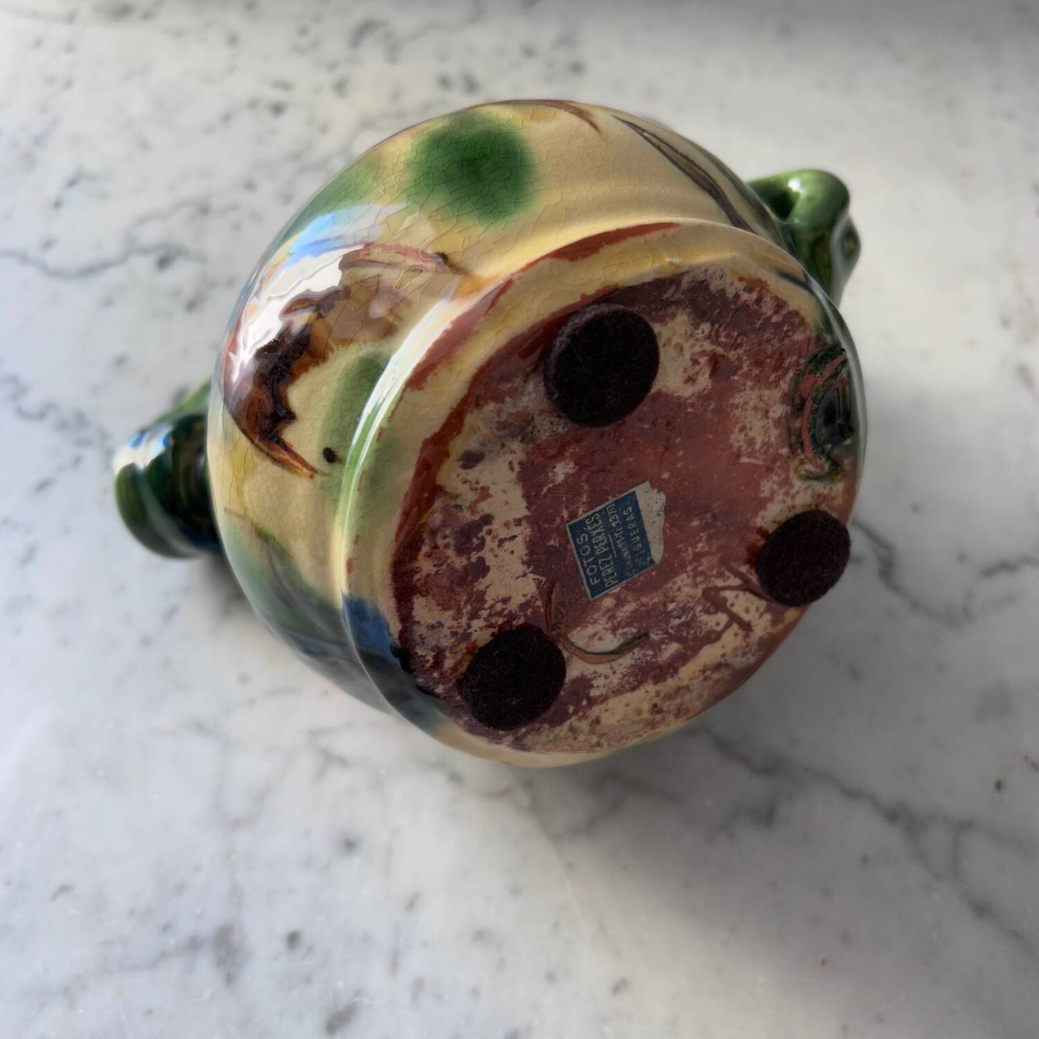 Gargoulette signed by Puigdemont