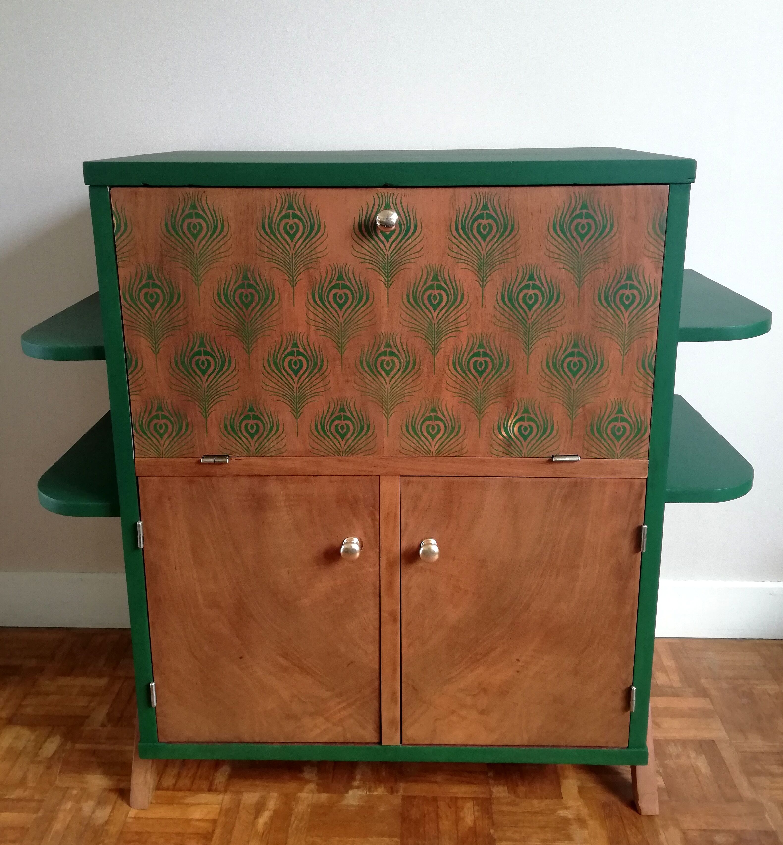 Art Deco bar furniture revisited