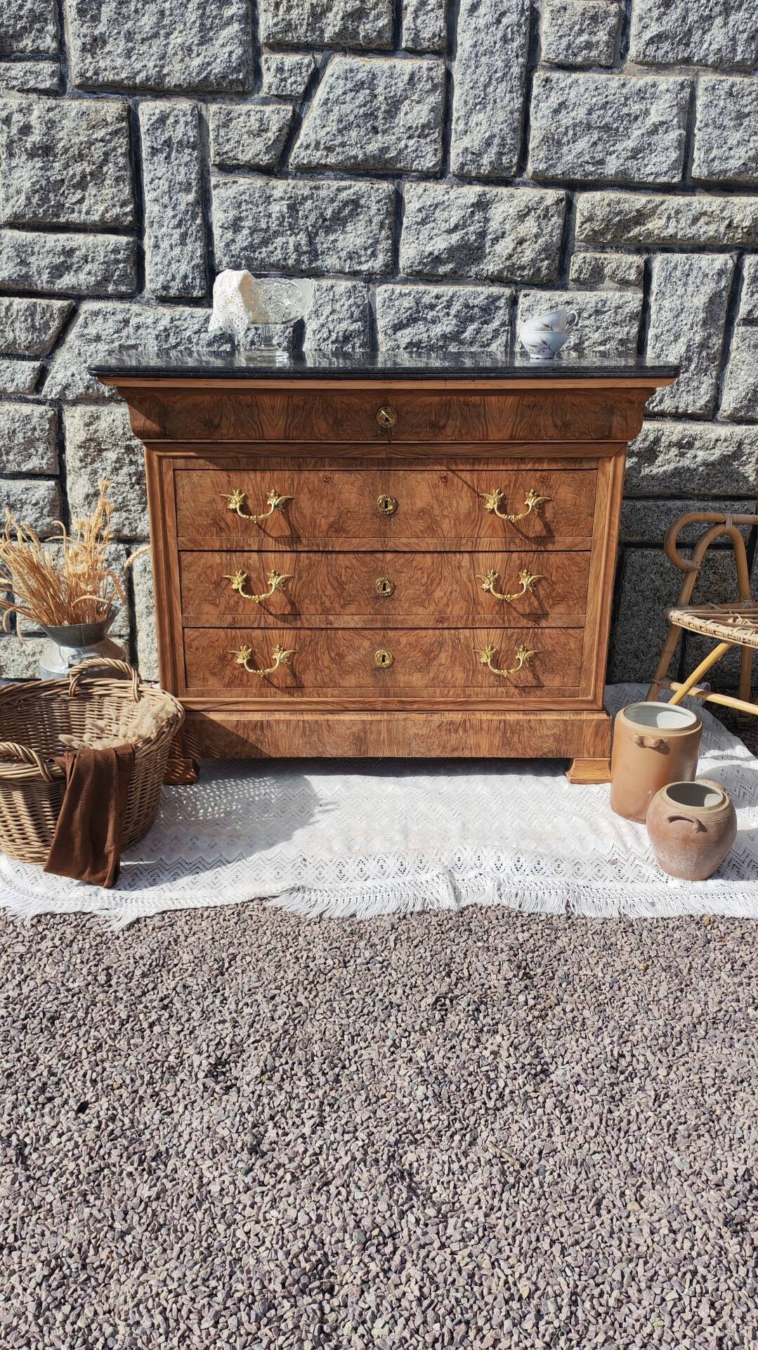 The Victorian Chest of Drawers