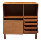 Cabinet drawers office