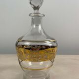 Produits Charming glass carafe with golden decoration