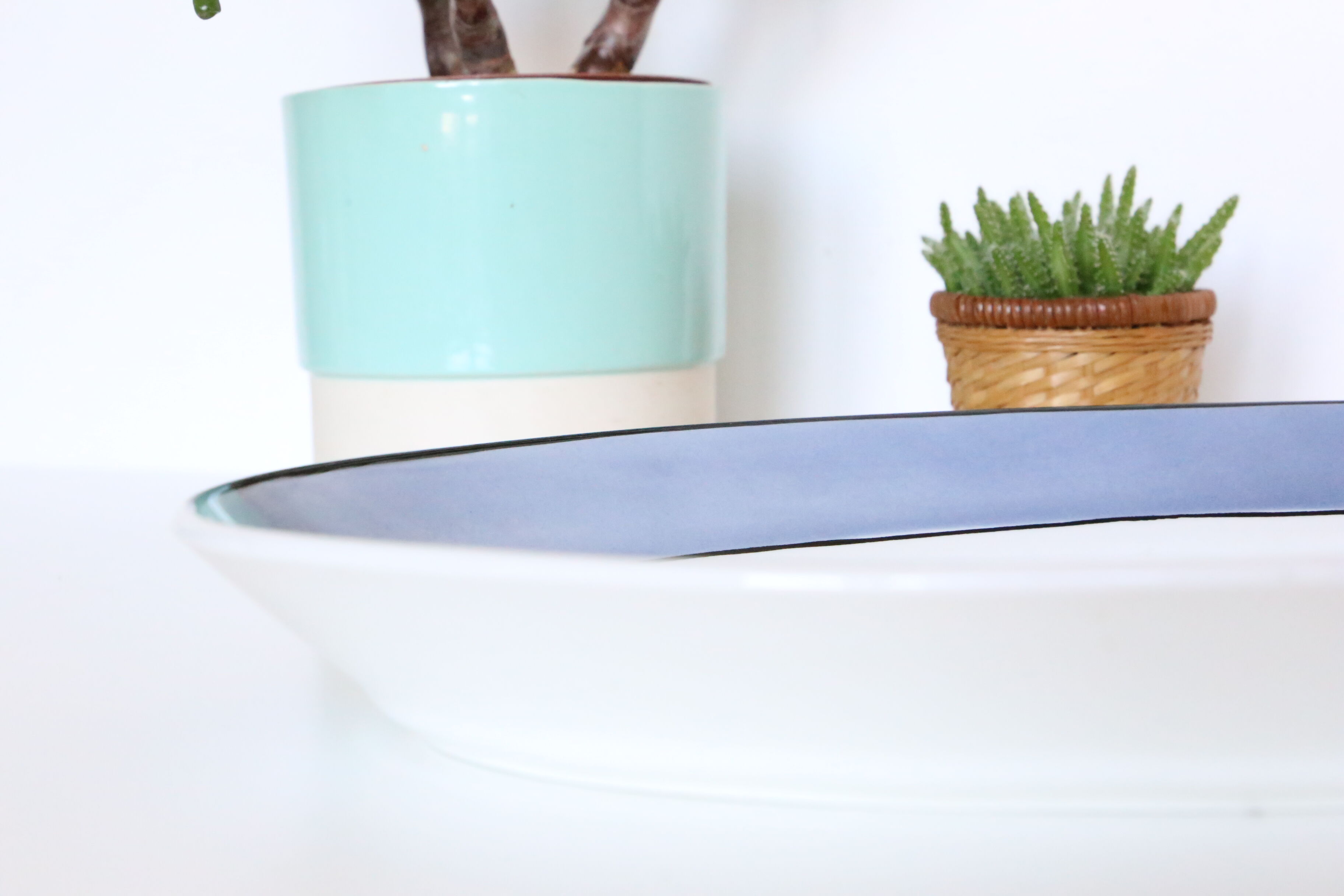 Oval dish Moulin des Wolves