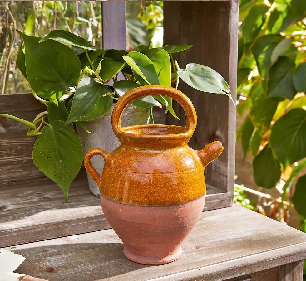 Pot ancien (terre cuite)