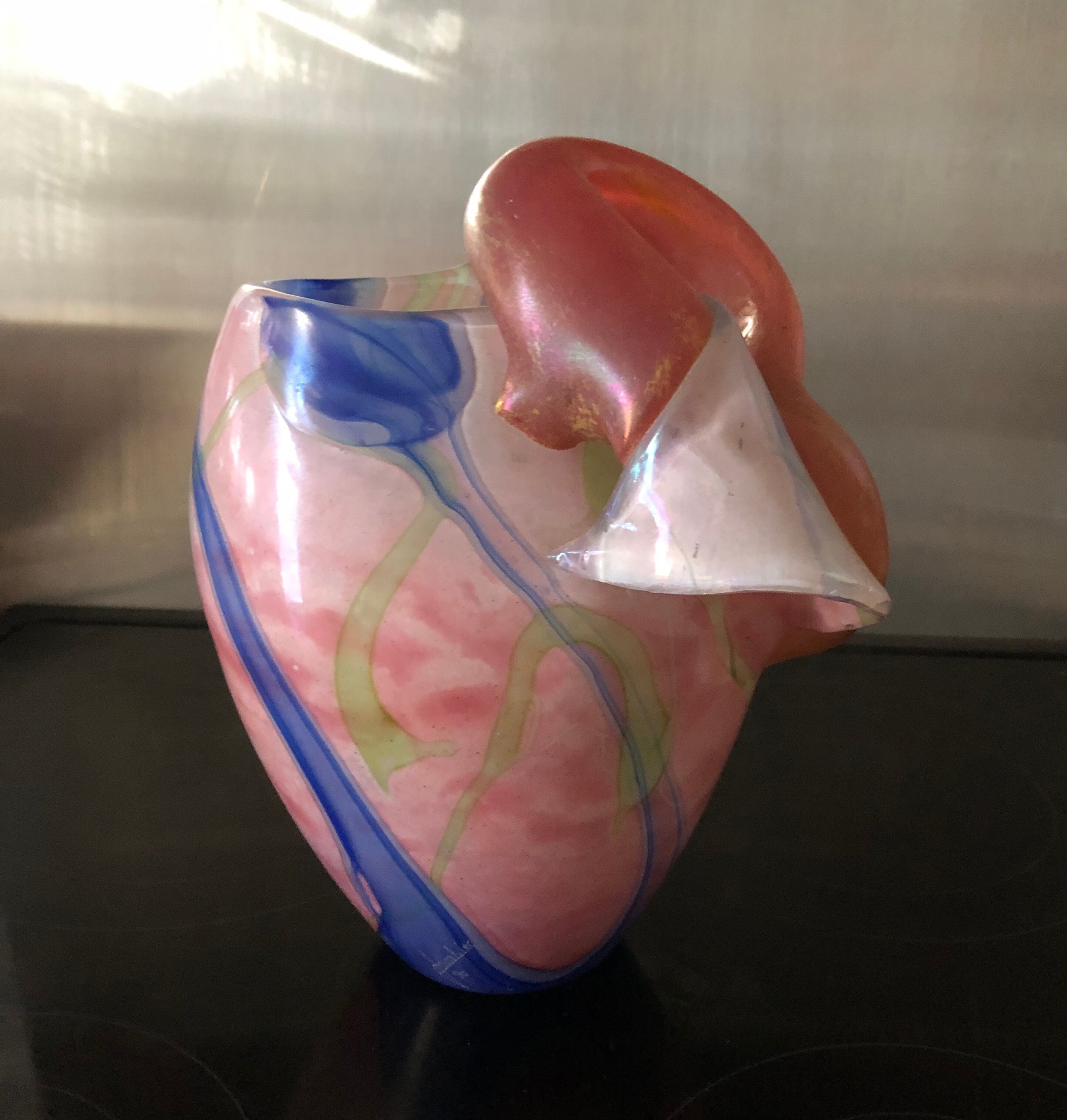 Vase sculpture en forme de coeur