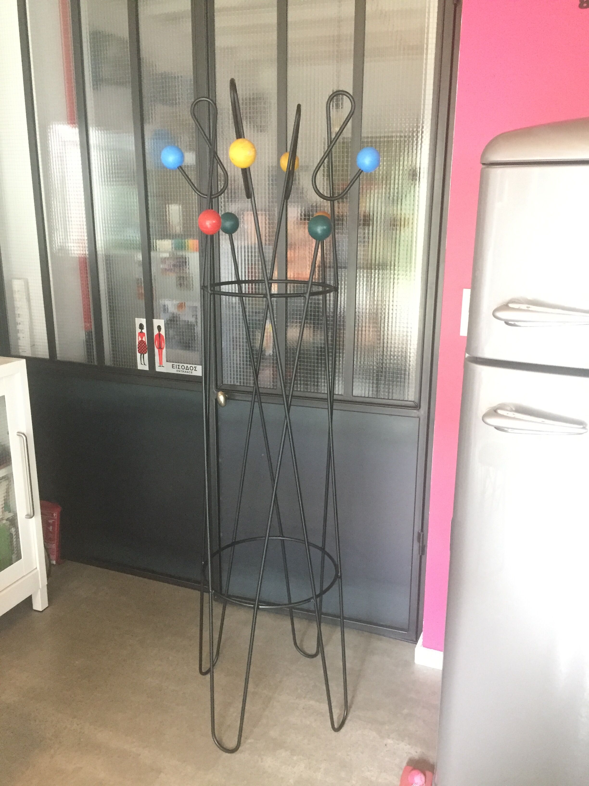 Roger Feraud coat holder