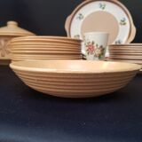 Set of 10 hollow stoneware plates