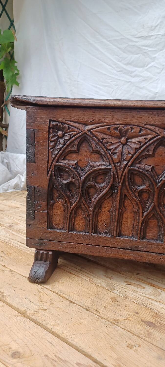 Old Gothic chest 17th century solid oak