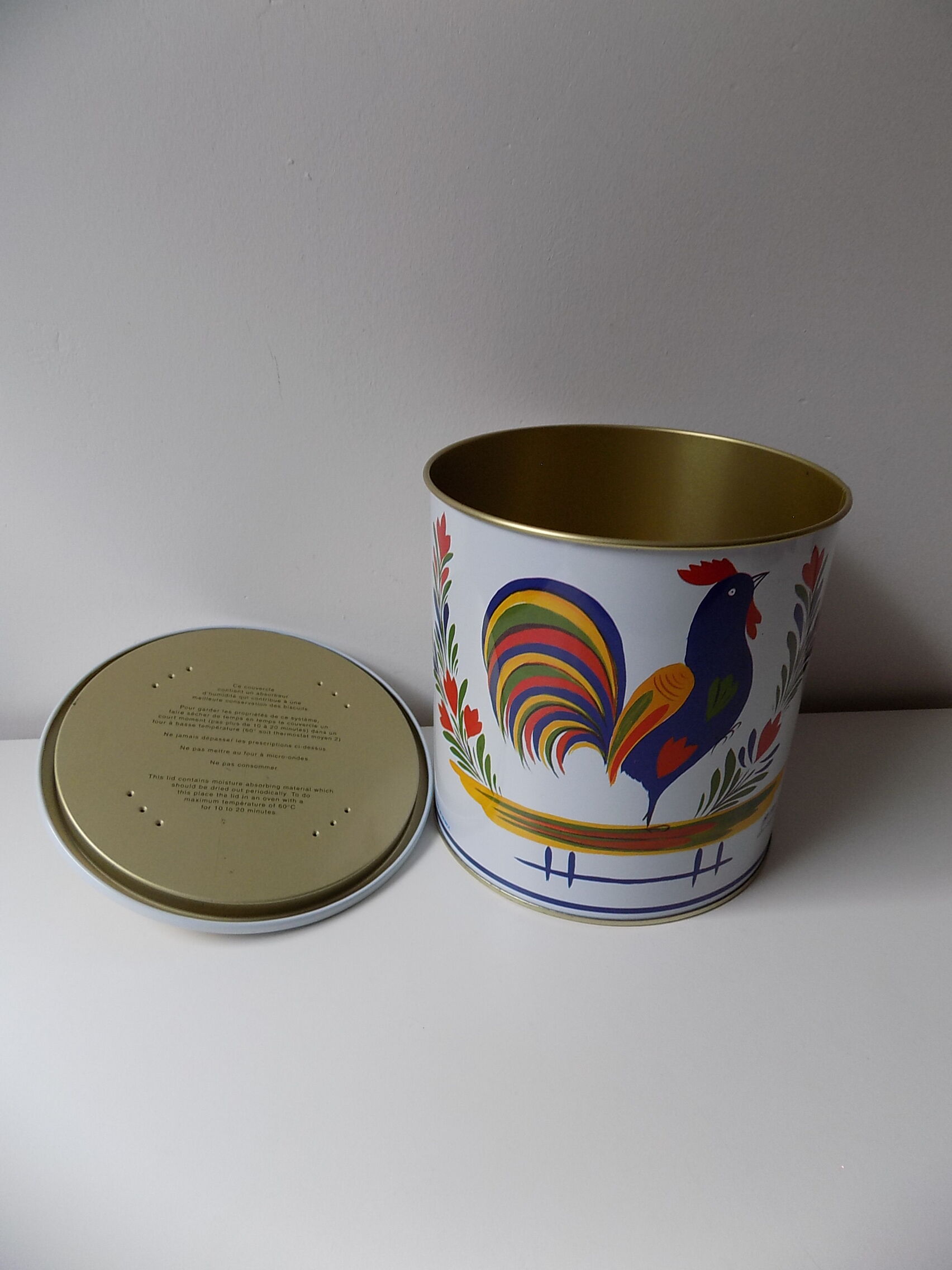 2 Metal boxes HB Henriot Quimper (16cm)