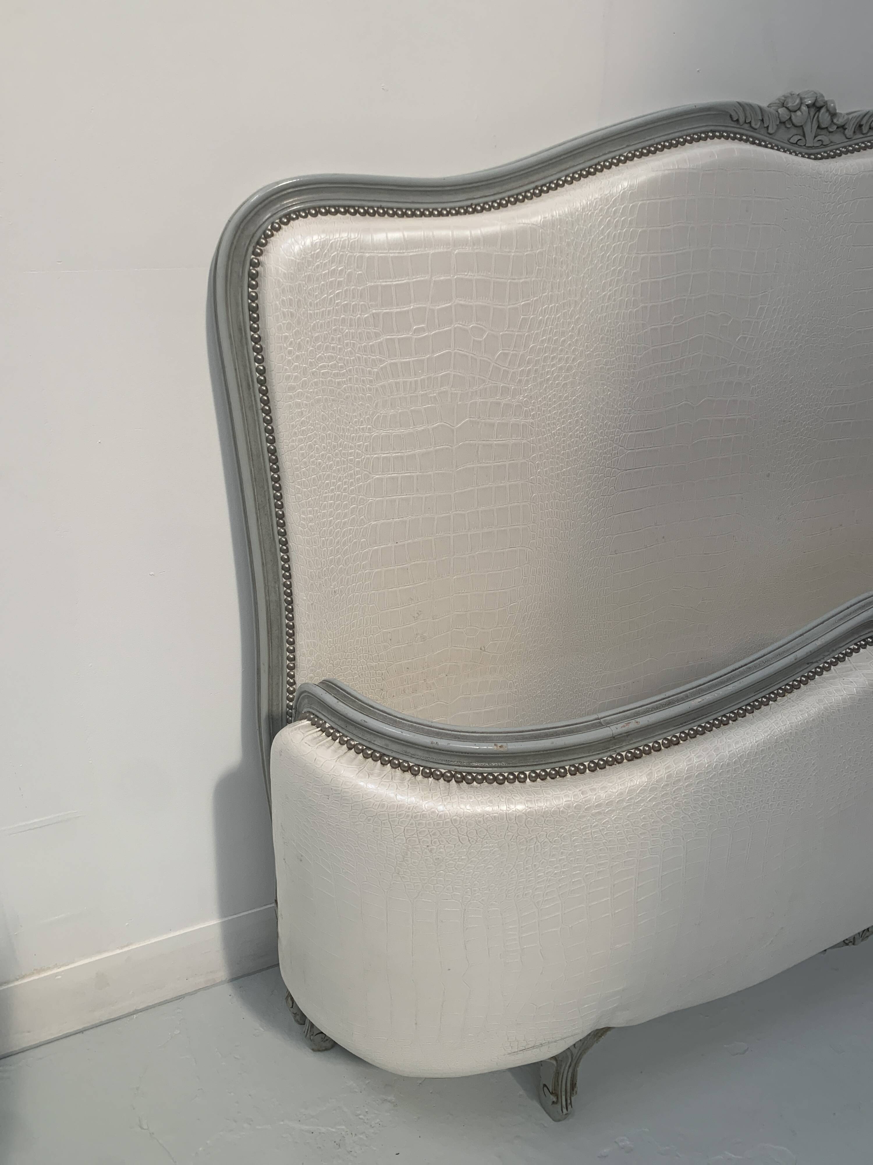 Louis XV style basket bed in patinated beech, 20th century