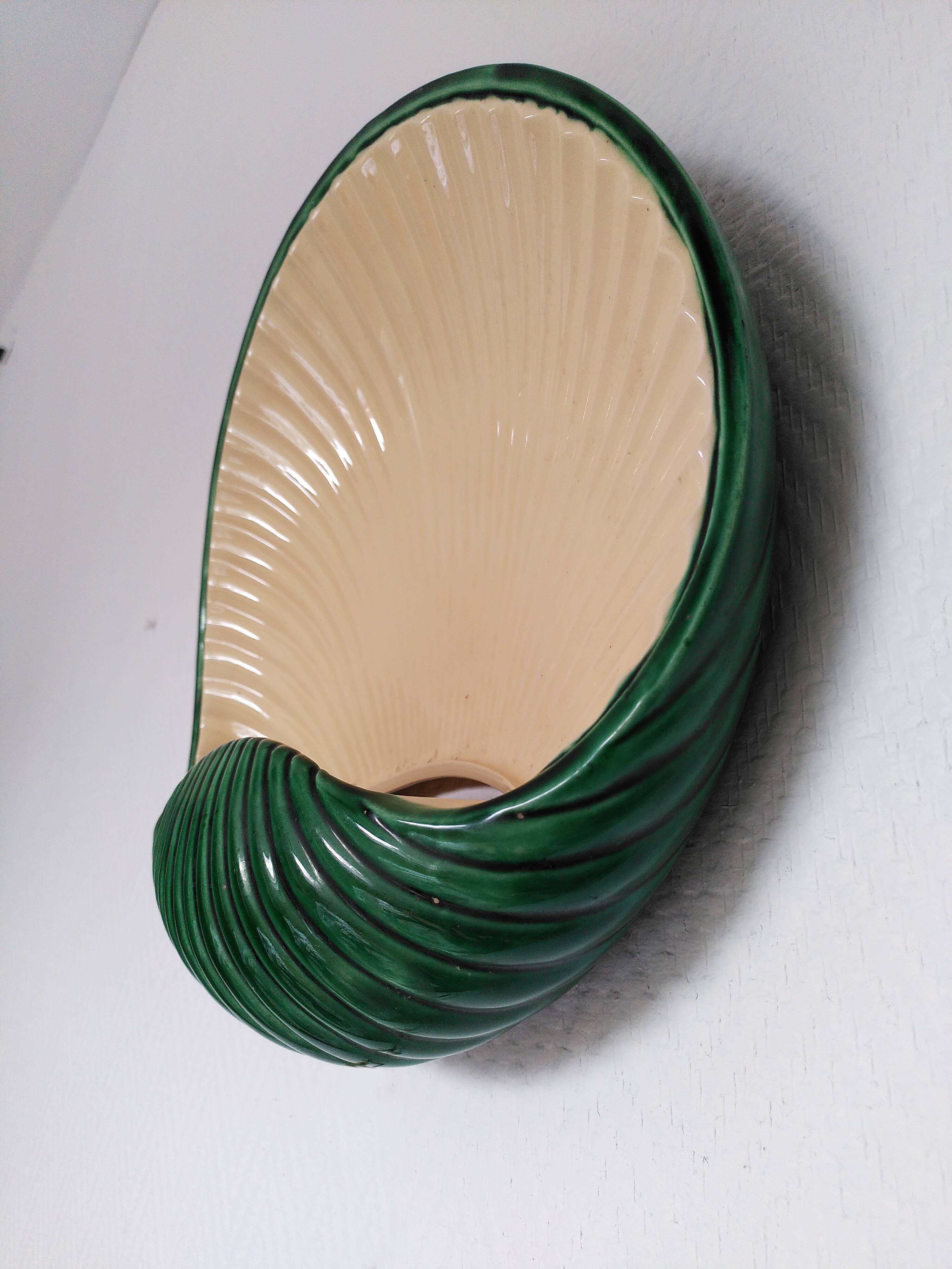 shell ceramic wall light