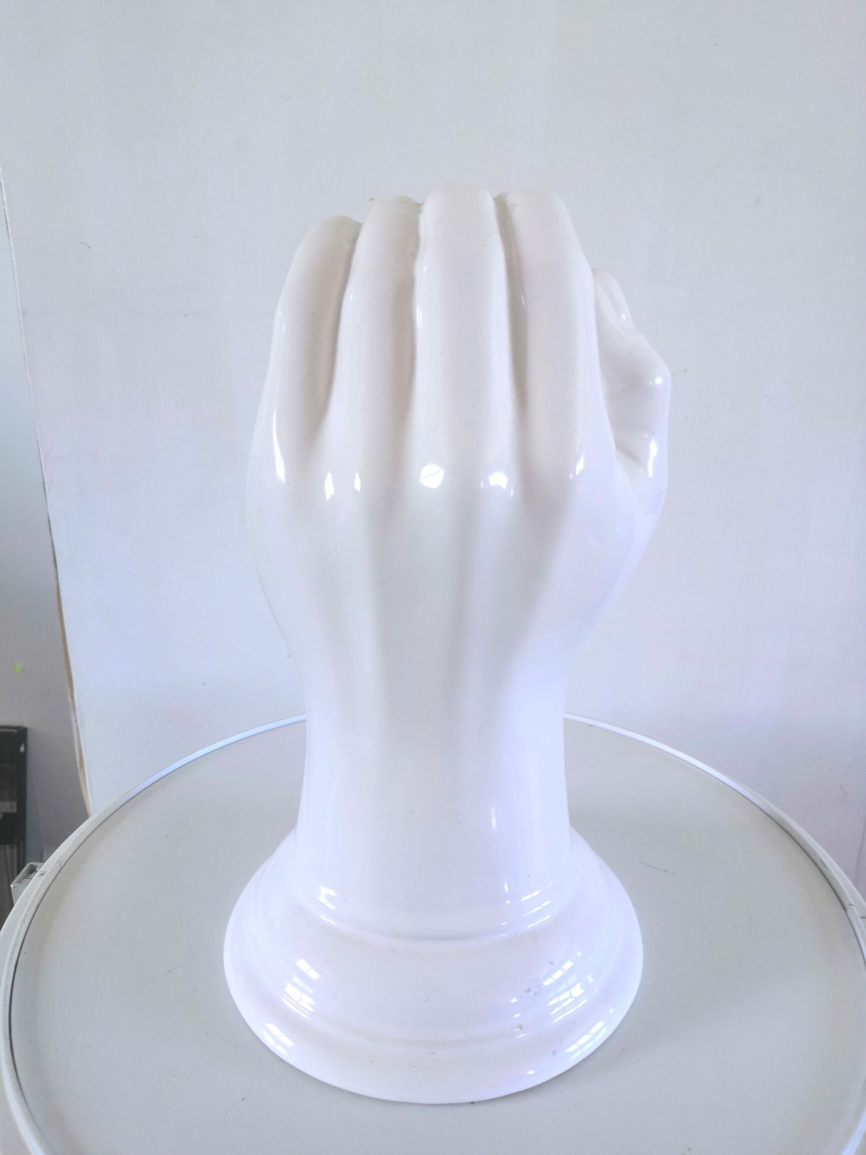 Hand sconce ceramic 60/70