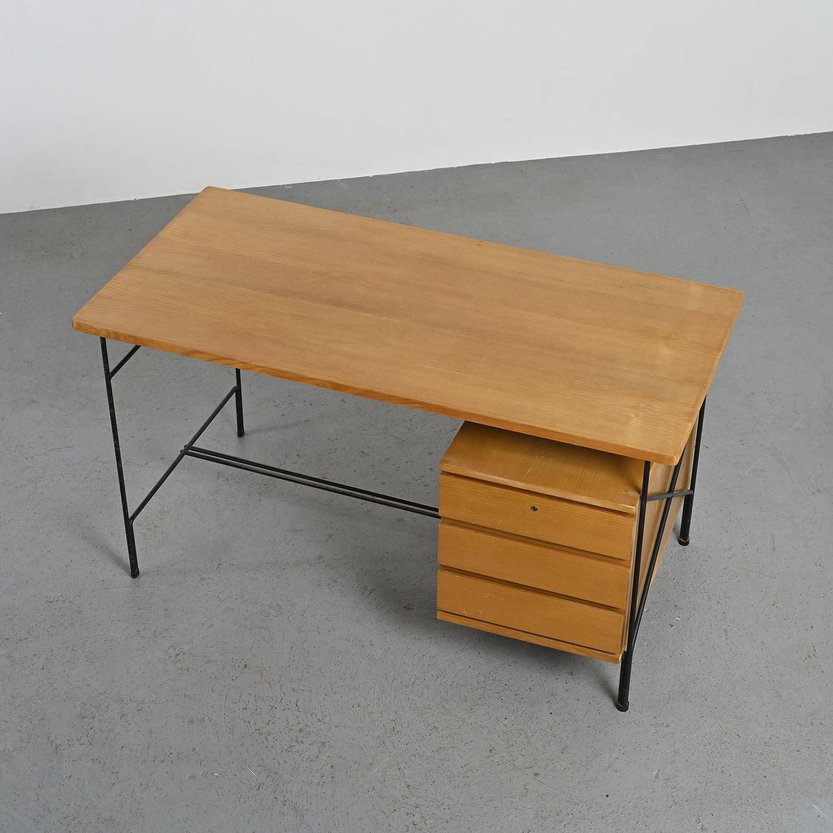 Modernist Desk by ARP, Minvielle France circa 1955