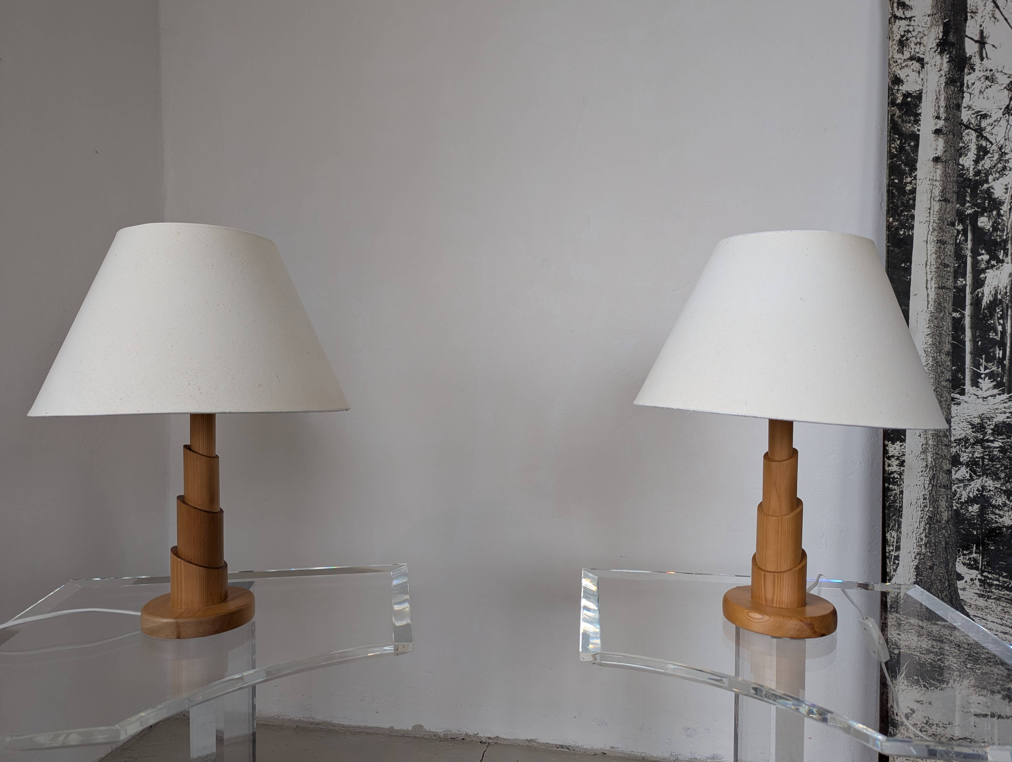 Pair of pine lamps, 1980s