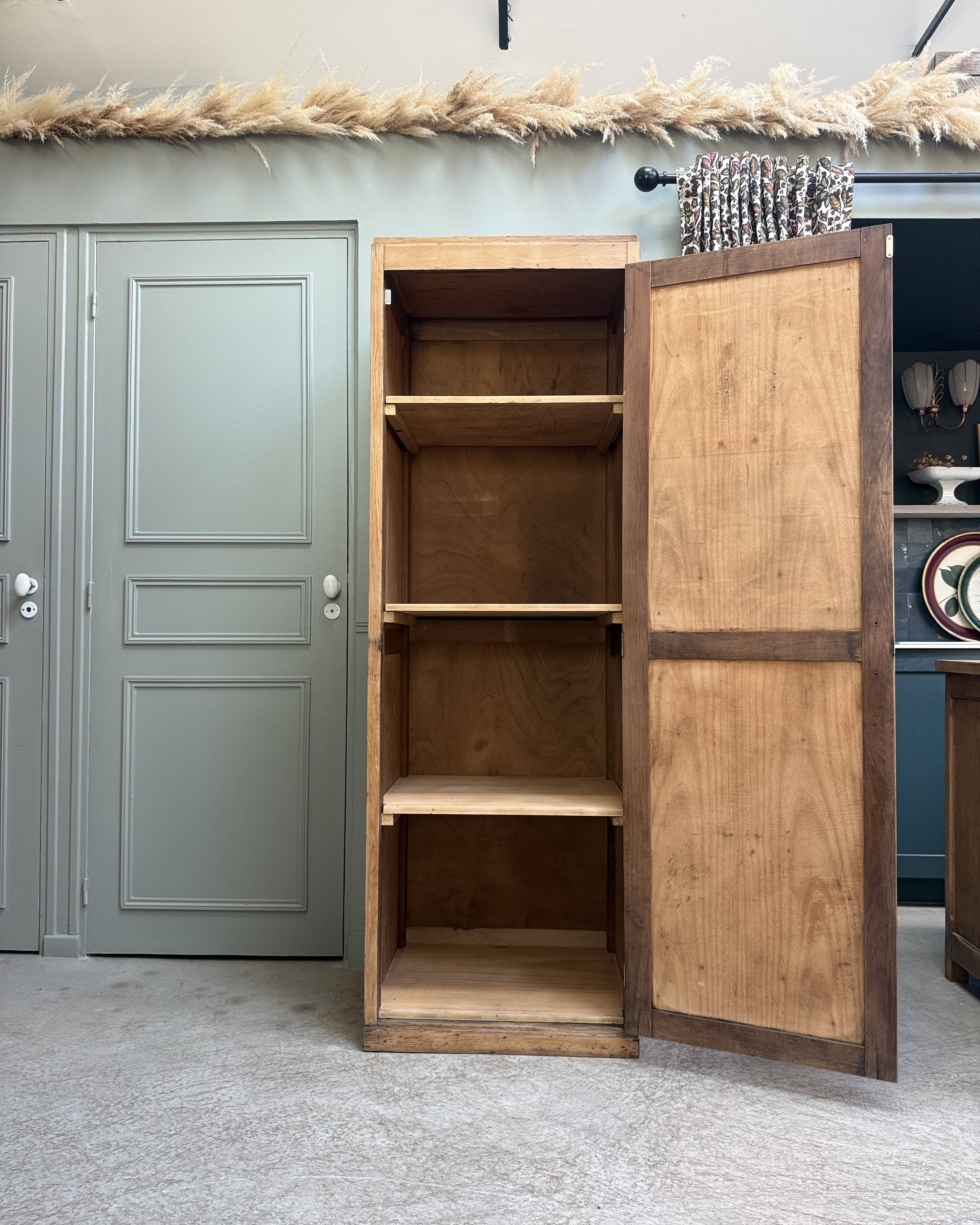 Vintage oak bonnetière (renovated)