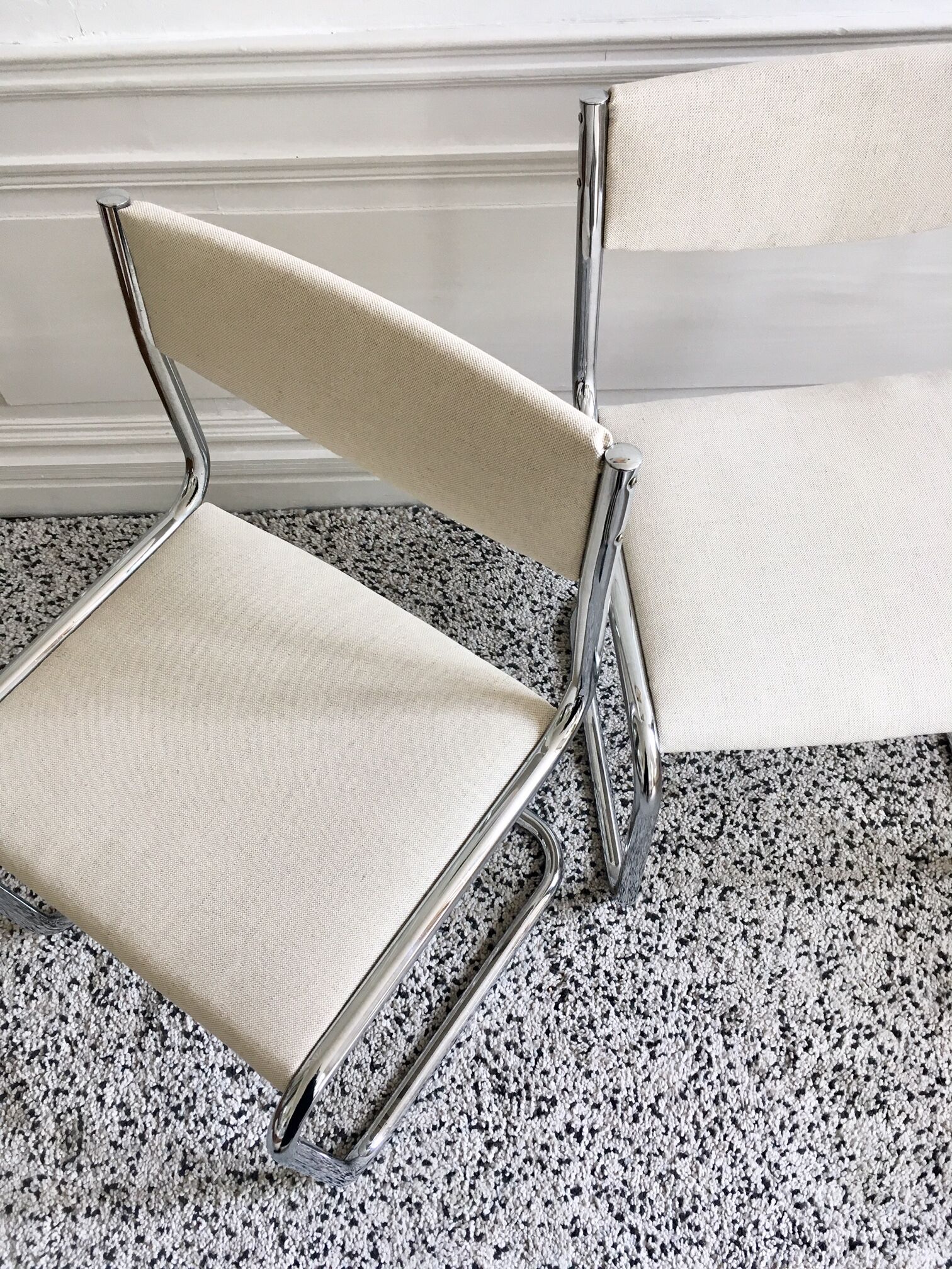 Set of restored vintage chairs with "Luge" feet