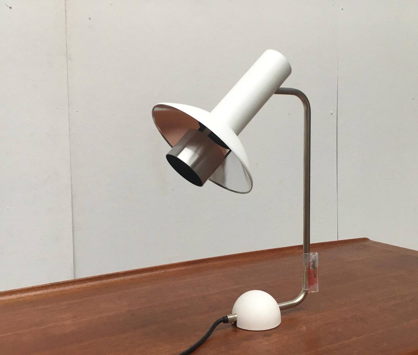 Louise Mid-Century Wall Light by Louis Poulsen