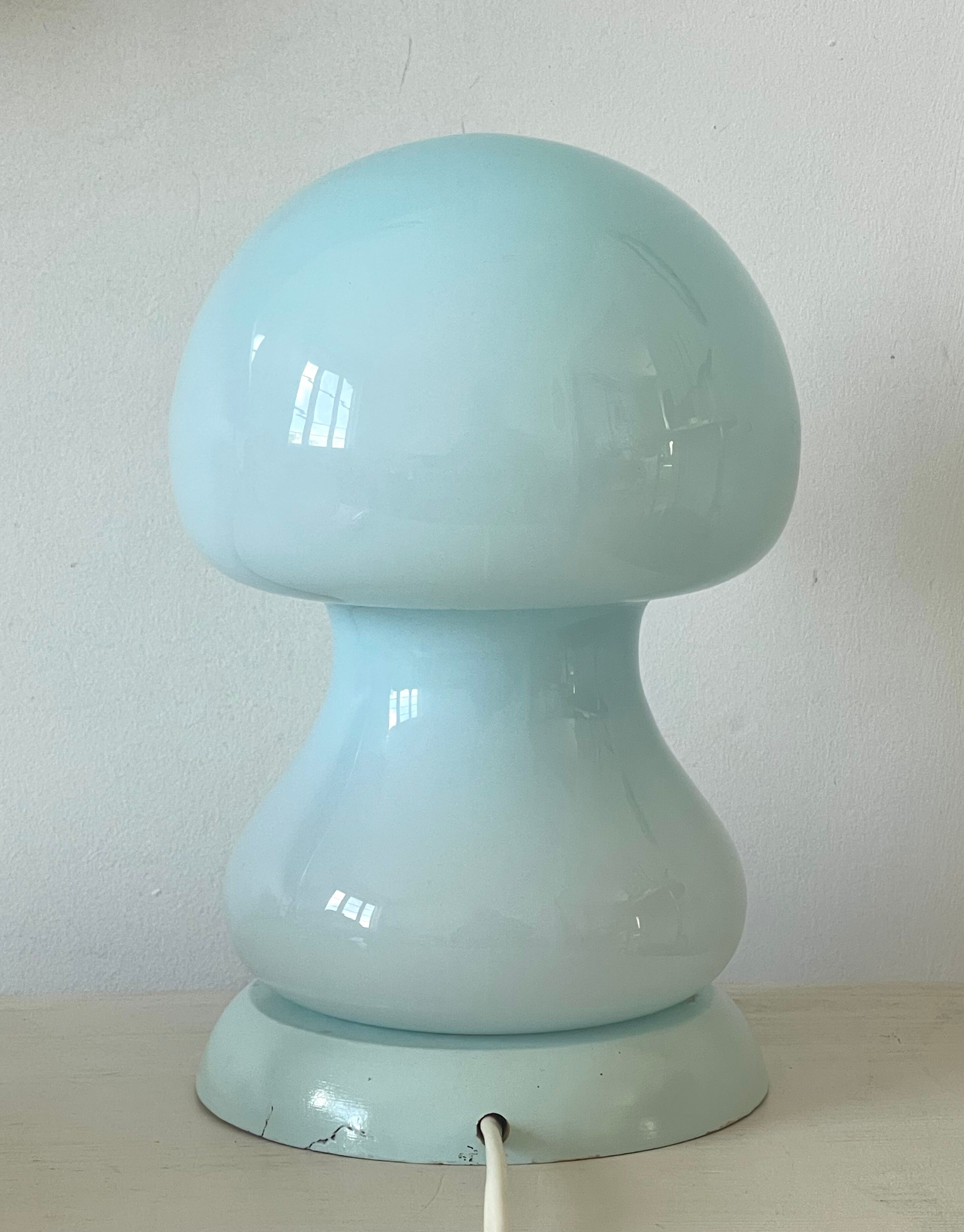 Lampe champignon en opaline 1970.