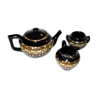 Sarreguemines Rockingham black earthenware teapot 1900