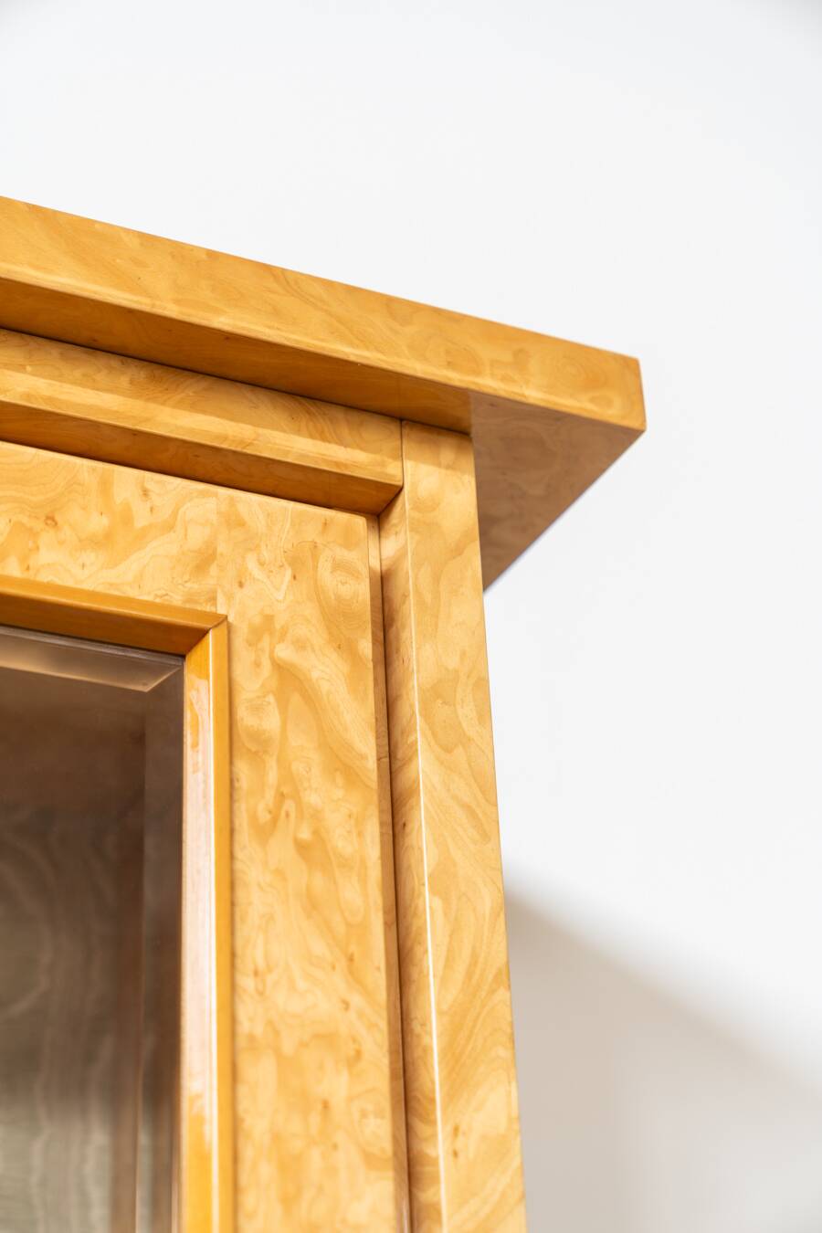 Aparador con vitrina, 1980/1990