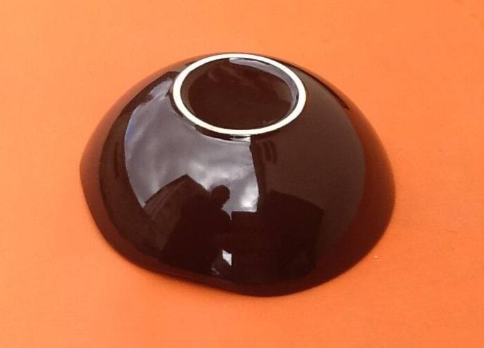 Small dish / Serving bowl Scandinavian polylobed ceramic