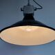 Ensemble de 4 lampes suspendues en émail noir industriel d'Elektrosvit, années 1960.