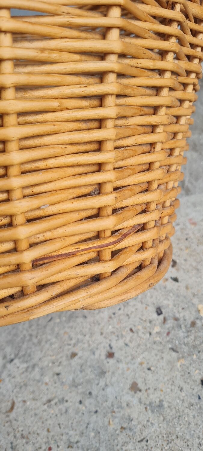 Vintage wicker basket