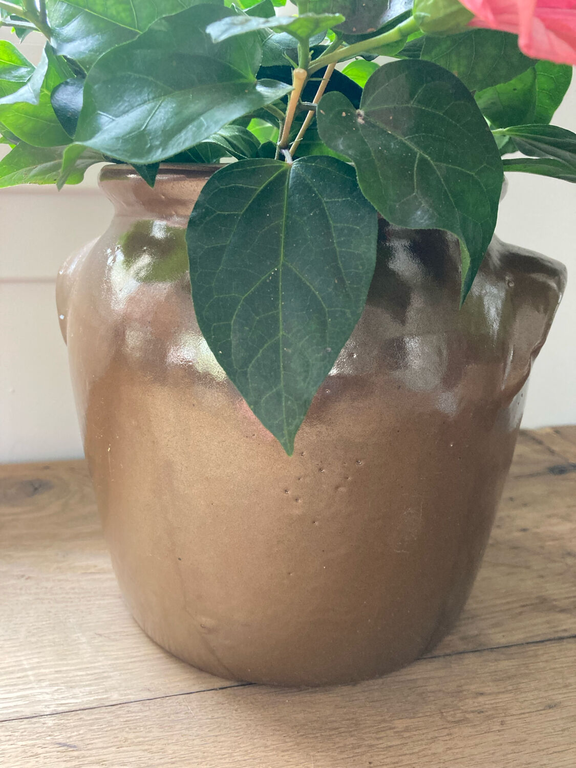 Brown stoneware jar
