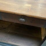 Large trading furniture