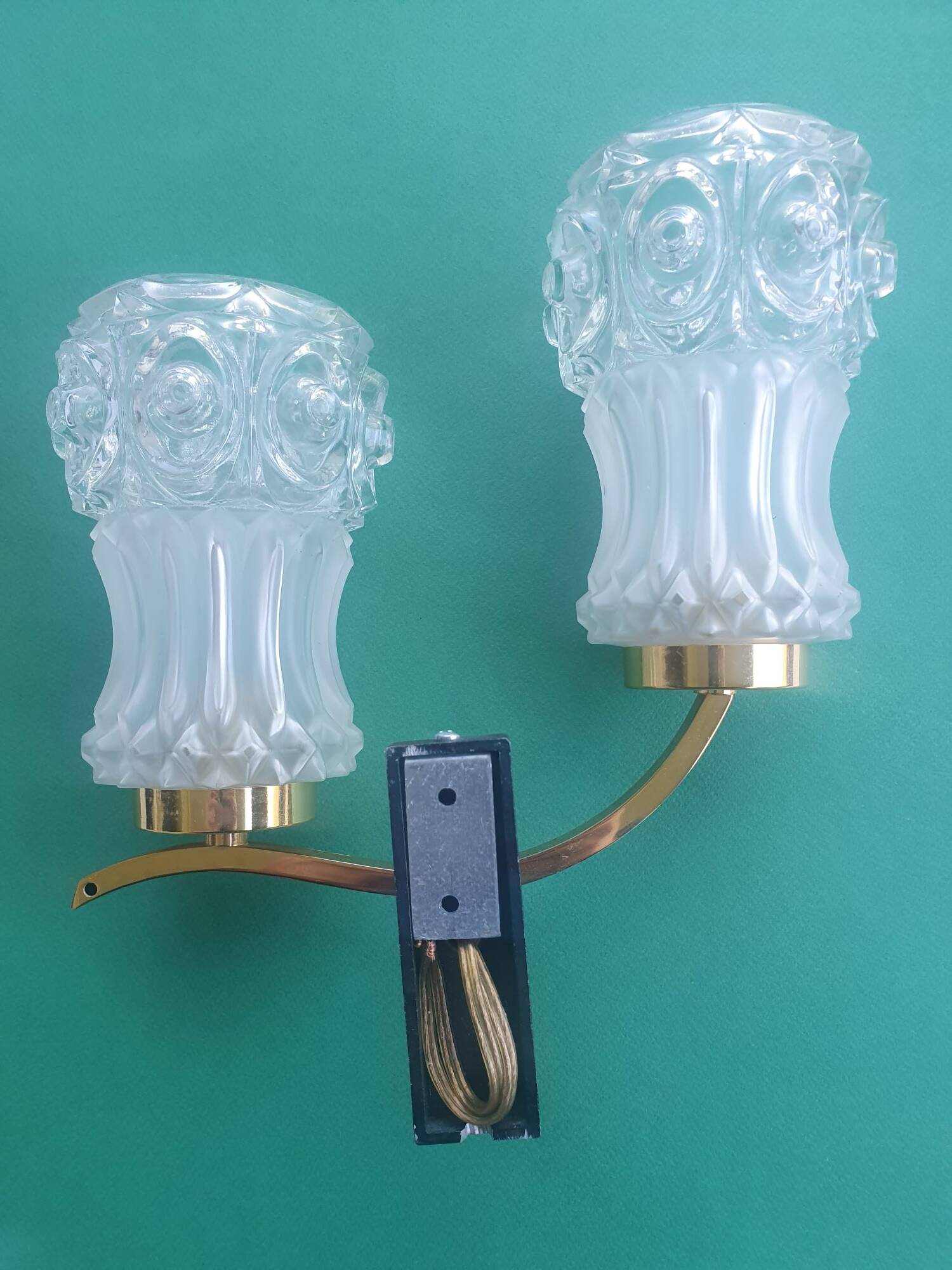 Antique gold wall light