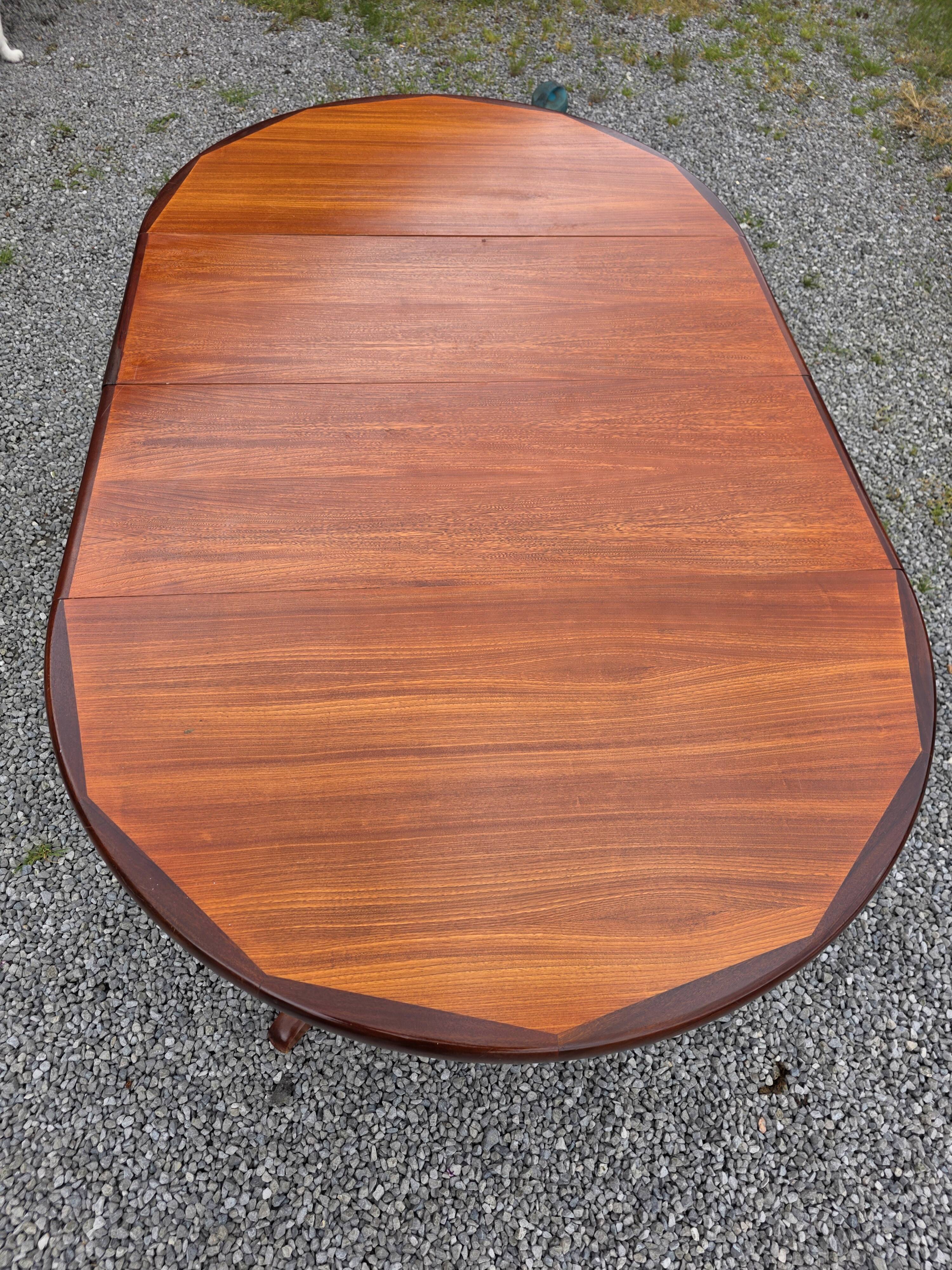 Baumann extendable teak table from the 1960s (2 extensions)