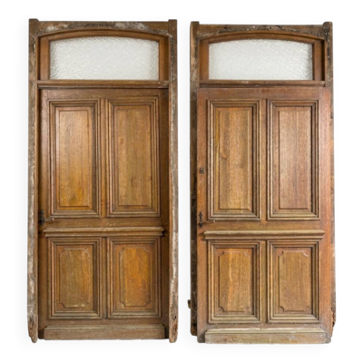 Paire de portes d'entrée en chêne massif, XIXe