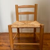 Vintage children's chair in wood and straw