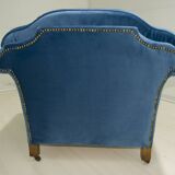 Pair of 19th Century Neo Renaissance Oak and Blue Velvet Italian Armchairs
