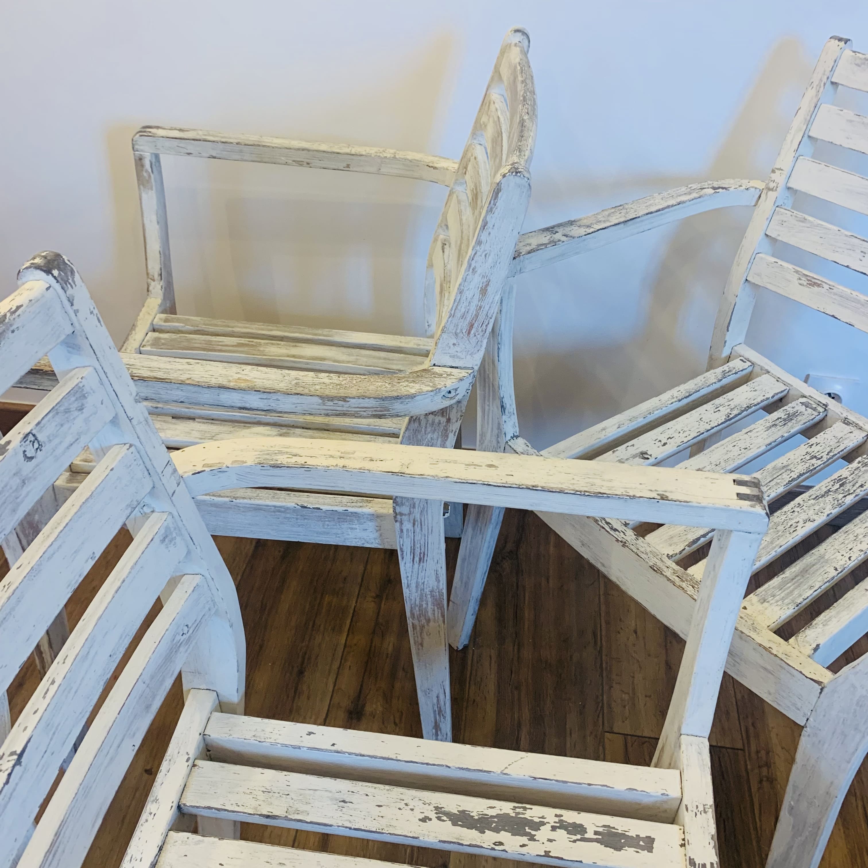 Ensemble de 4 chaises en bois