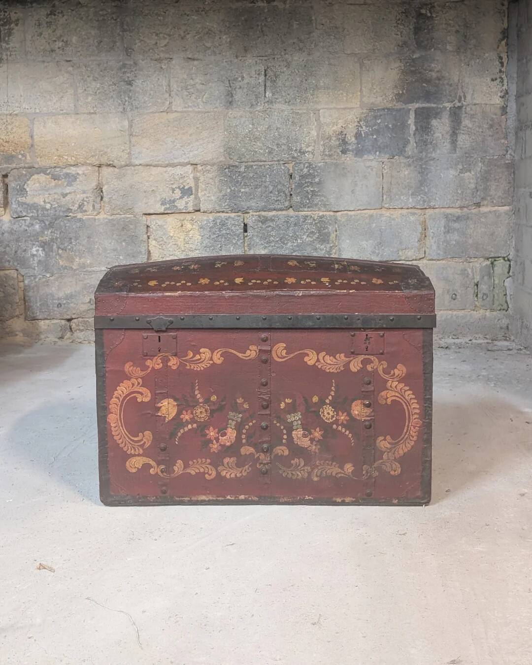Antique chest hand-painted