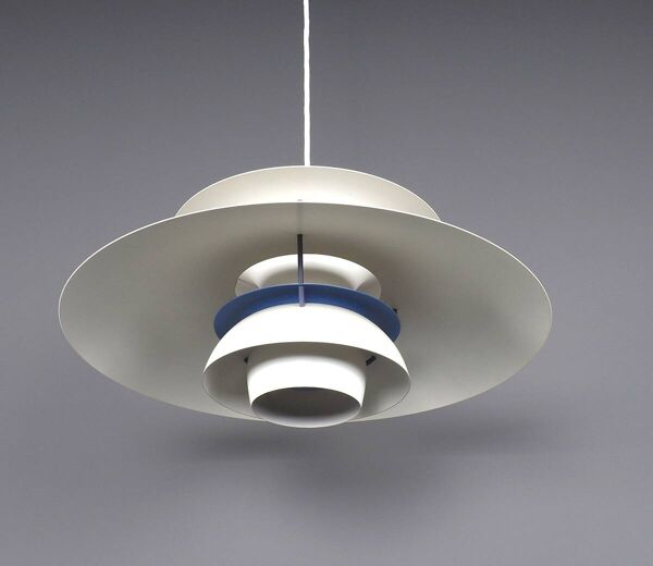 Lampe à suspension blanche Louis Poulsen PH5, années 1970